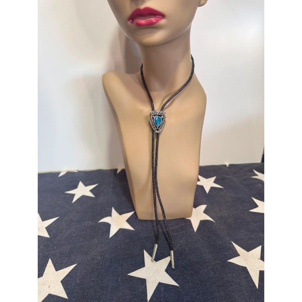 Vintage Faux Turquoise Silver Tone Shield Pendant Bolo Tie Leather Cord